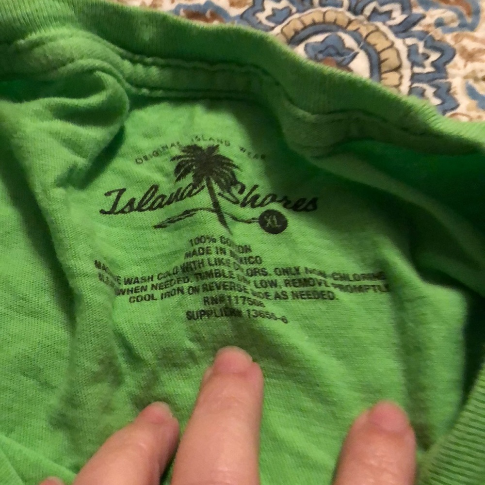 T shirt - Picture 4 of 4